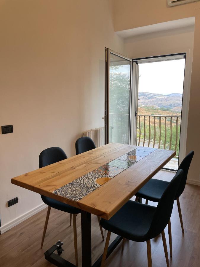 Ferienwohnung Loft Panoramico Caltagirone Centro Exterior foto